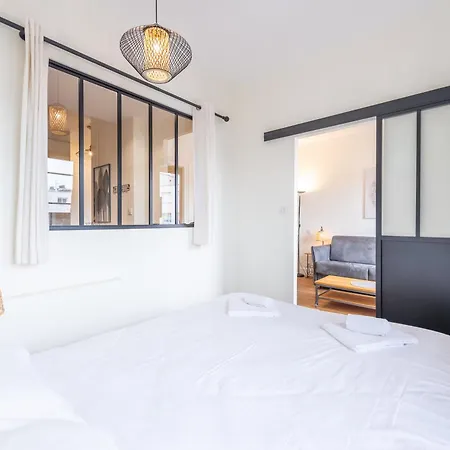 Pretty 2 Rooms In The City Center Annecy Exterior foto